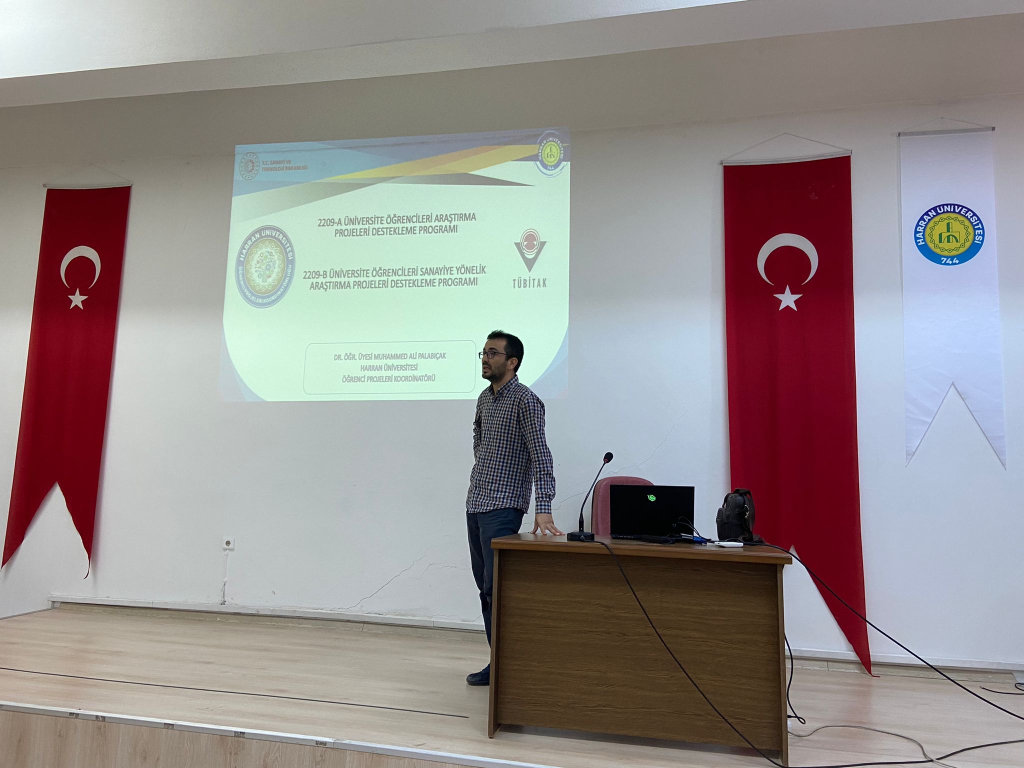 Yüksekokulumuzda TÜBİTAK 2209 Projeleri Bilgilendirme Toplantısı Gerçekleştirildi